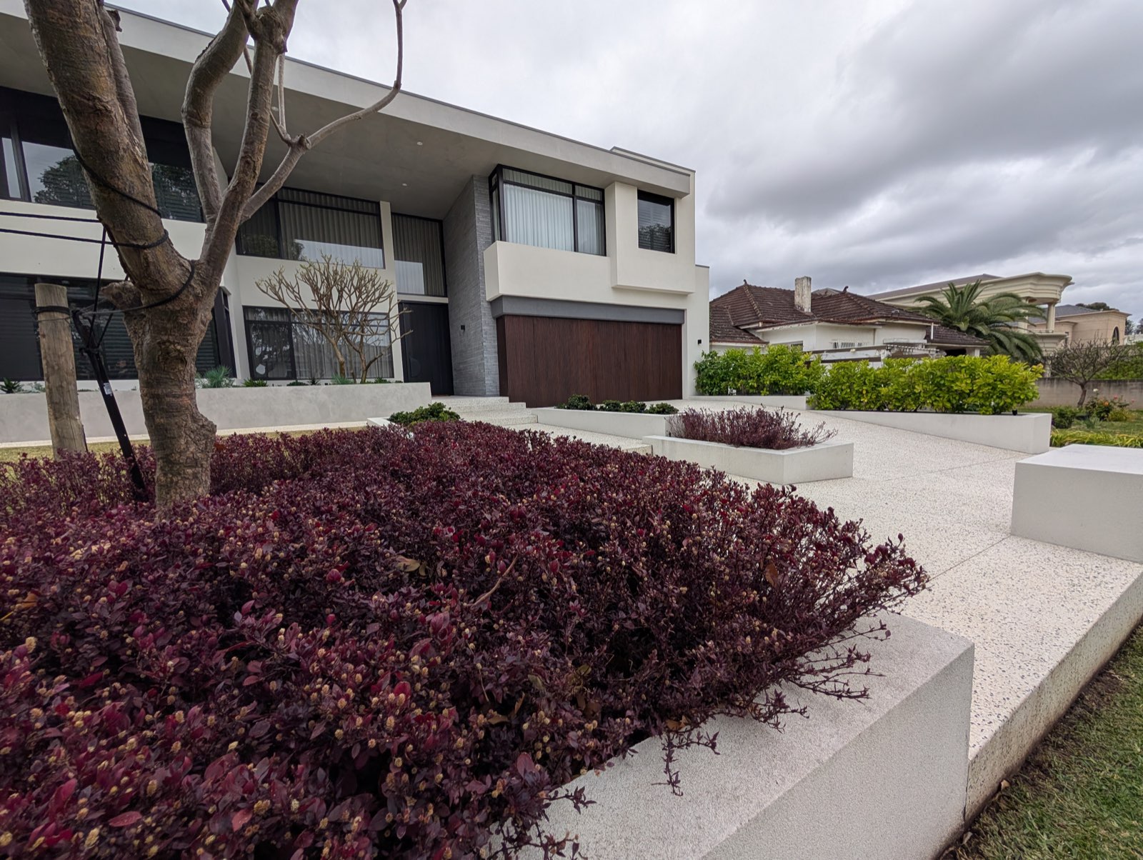 Garden entertainment space